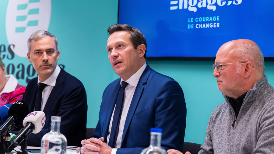 "Une stratégie qui nécessite de faire sauter toutes les frontières établie sous Jean Gol entre droite et extrême droite"