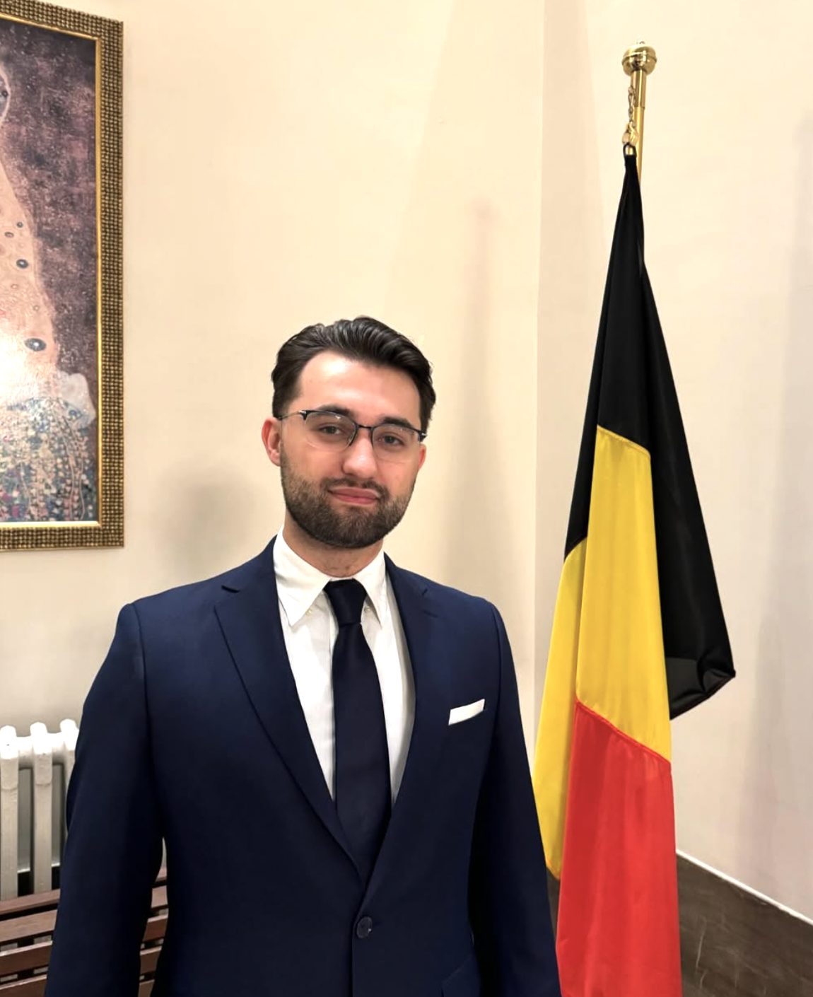 Le MR est une formation de « droite dure, voire d’extrême droite » où le populisme est assumé et où les « dérapages sont devenus la norme »